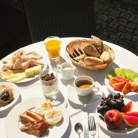 Bellevue Karlov Hotel 4*