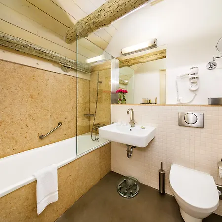Bellevue 4* בנסוב