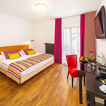 Bellevue Hotel Benesov (Central Bohemian)