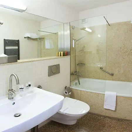 Hotel Bellevue Benesov (Central Bohemian)