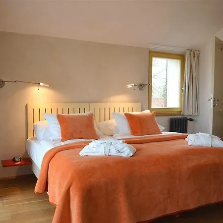 Bellevue Karlov Hotel 4*