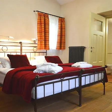 Hotel Bellevue Benesov (Central Bohemian)