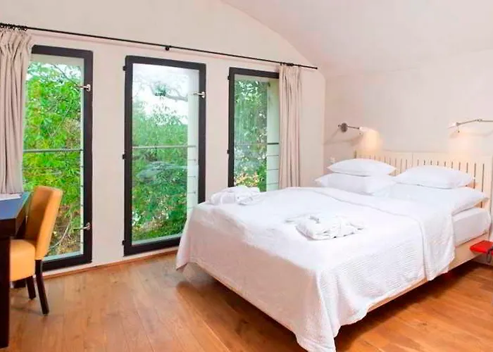 Bellevue 4*
